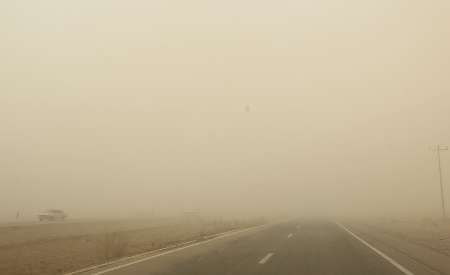آلودگی هوا 549 نفر را در سیستان راهی مراکز درمانی کرد