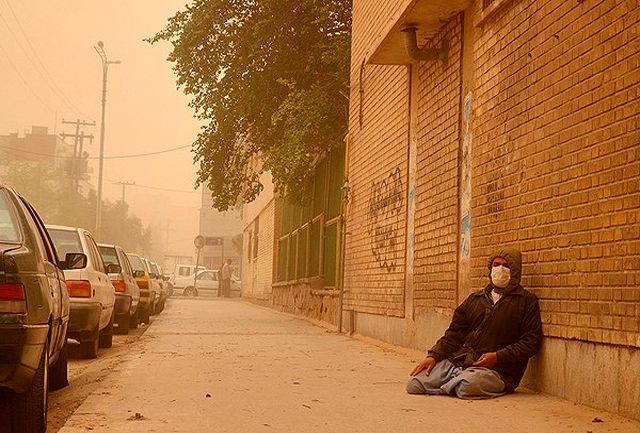 ماندگاری ریزگردها بر چهره ی خوزستانی ها