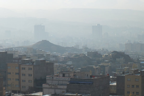 شاخص آلودگی هوای تهران ۱۰۰ شد